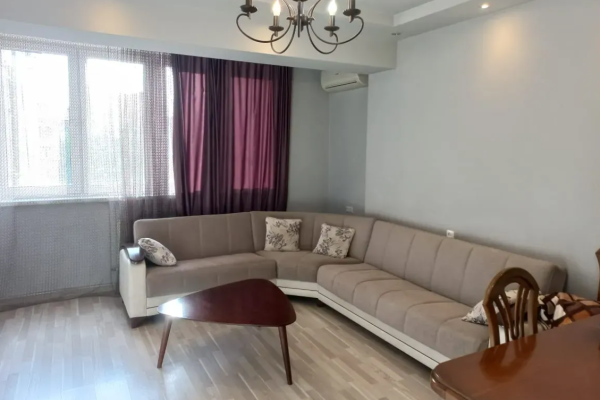 Թամանյան Փողոց