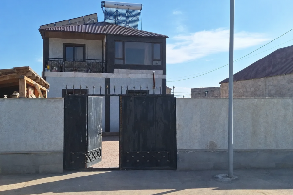 Զովունի