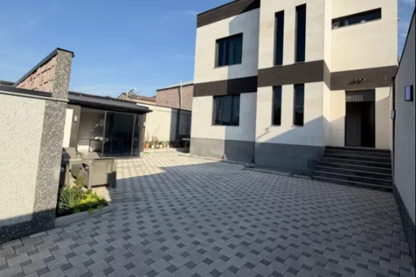 Զովունի