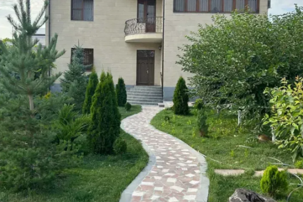 Մհեր Մկրտչյան թաղամաս