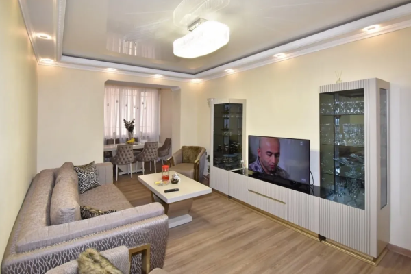 Վահրամ Փափազյան փողոց