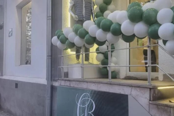 Մաշտոցի պողոտայում