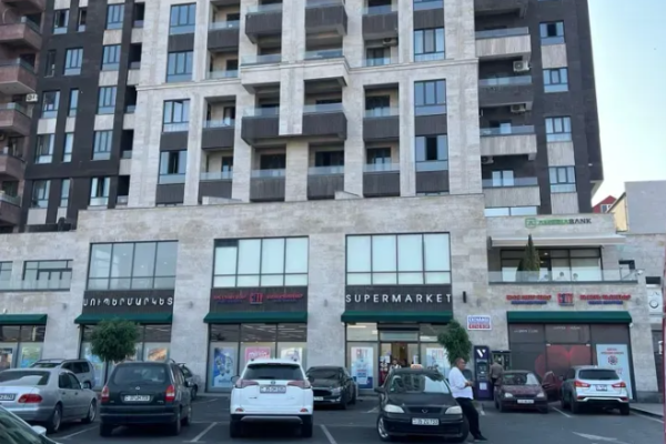 Նորք Մարաշ Էդուարդ Իսաբեկյան փողոց