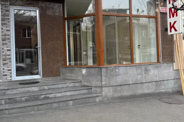 Կենտրոն Նար Դոսի փողոց