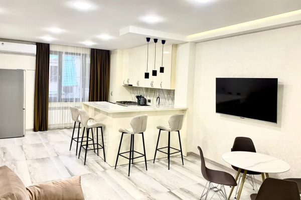 Դերենիկ Դեմիրճյան Փողոց